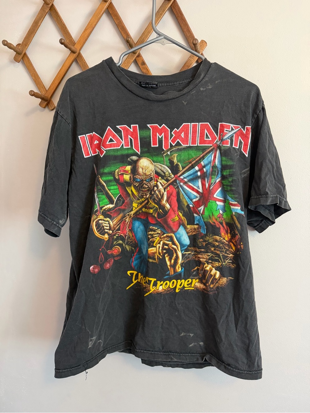 Iron Maiden The Trooper Heavy Metal Graphic Band T-Shirt Faded Black Large
